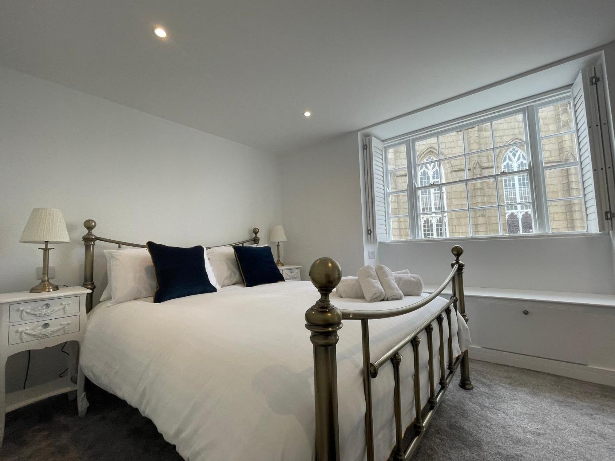 New~Breathtaking Bay Views~Chapel Street~Penzance Apartment Exterior photo